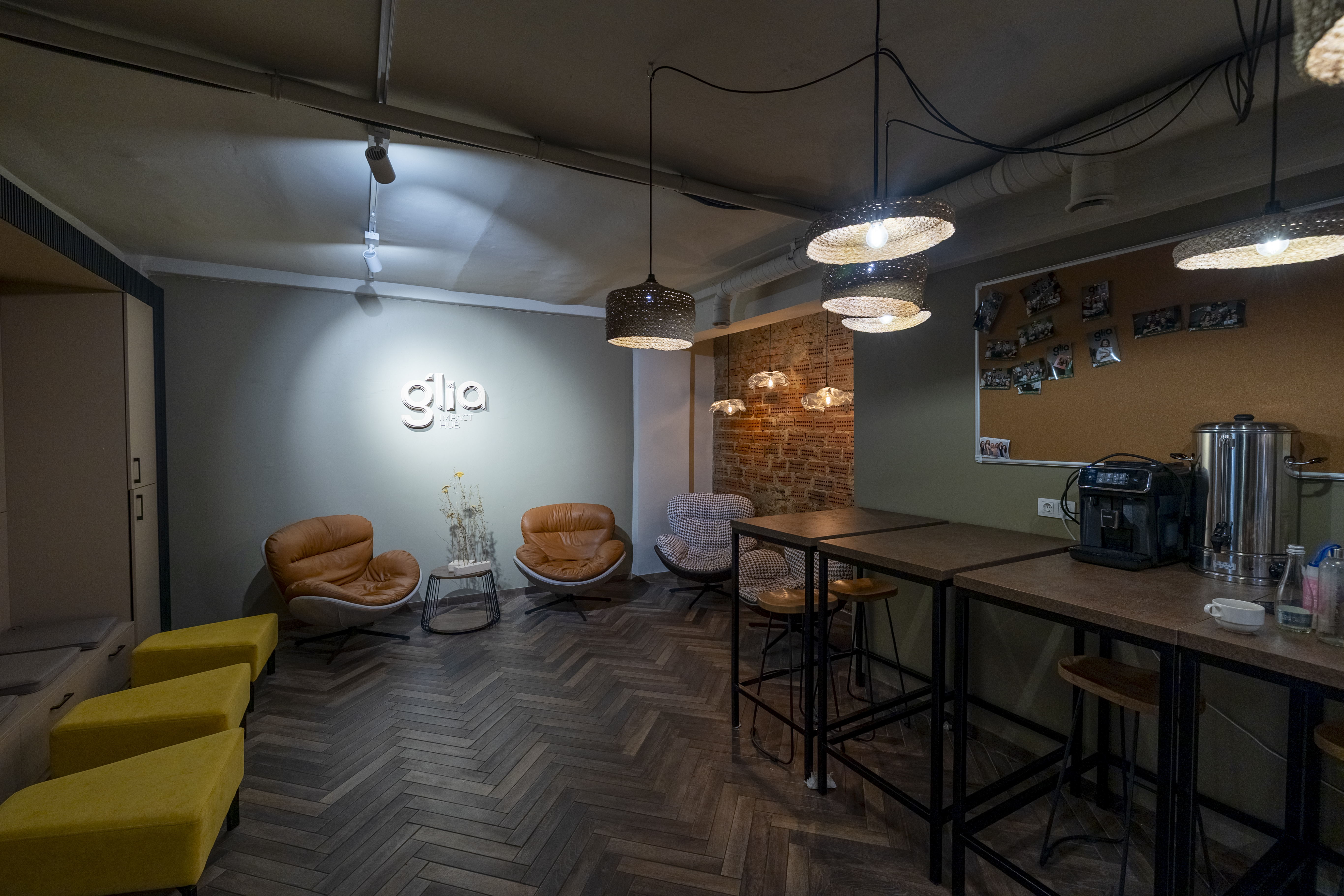 Glia Impact Hub